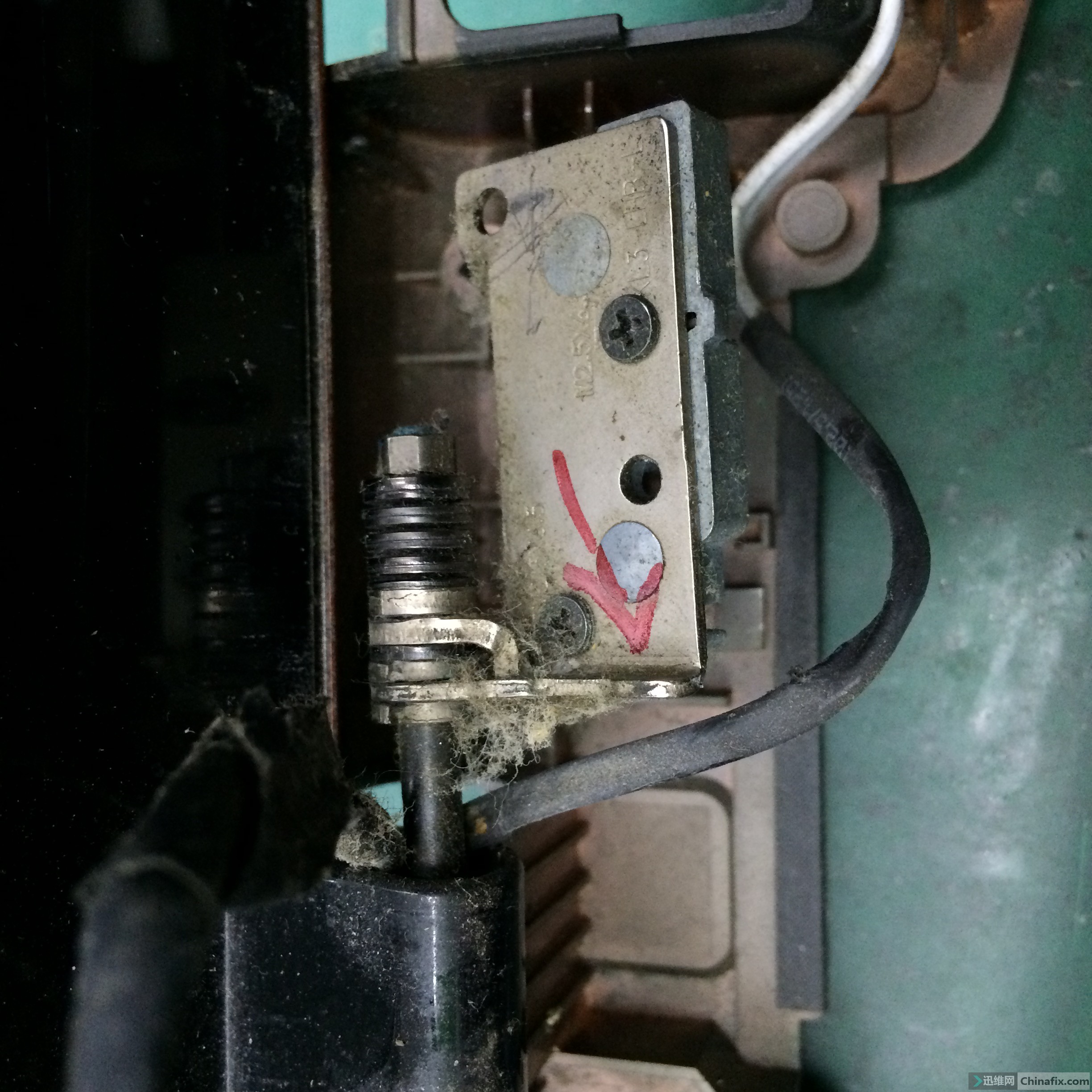 联想y560装win7进系统黑屏,联想y560一安装显卡驱动就蓝屏