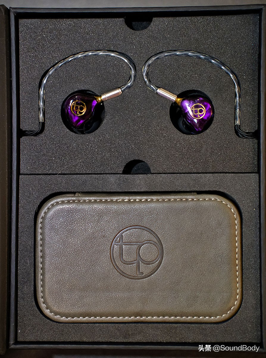 「耳机测评」“小女毒”，听宝欧若拉（AURORA）单动铁耳塞