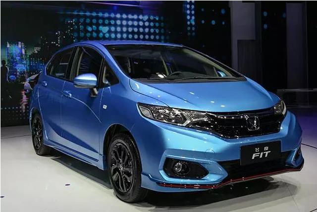 8万本田飞度,8万块平民超跑