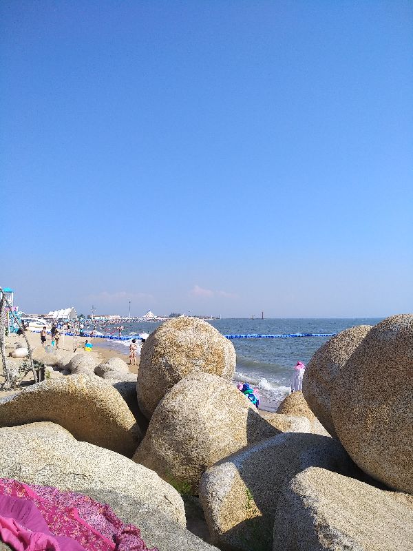 圣托里尼海边,盘锦金帛滩海滨浴场