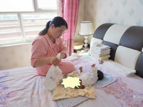 用湿巾给宝宝擦屁股可以么,为什么不能用湿巾给宝宝擦屁股