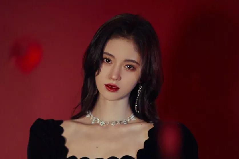 女明星化过最浓的妆,这些女明星的妆容简单又惊艳