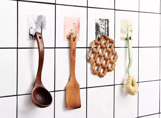 吸盘挂钩总往下掉一招让它变牢固,吸盘挂钩怎么去掉最快方法