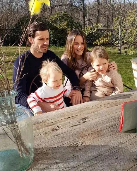 白天比基尼晚上夜店嗨小野模，怎么泡到欧洲王室最后的钻石王老五