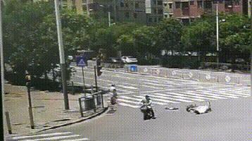 最全鄂尔多斯电动车挂牌服务点 (鄂尔多斯东胜区哪里能挂牌电动车)