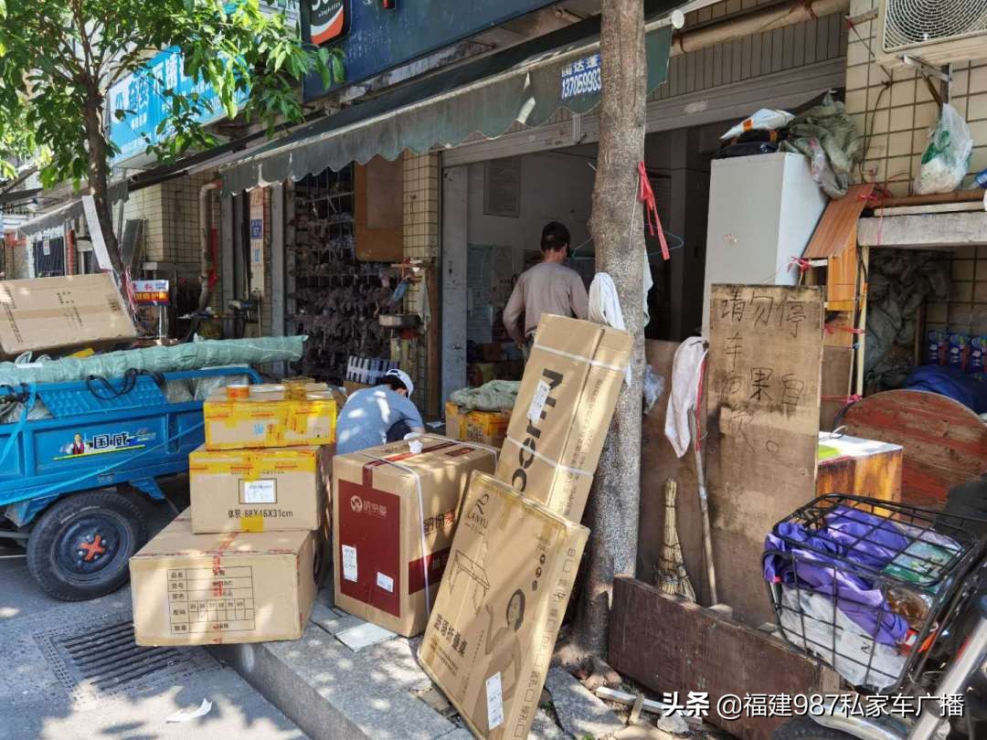 快递普遍涨价是怎么回事,多个快递公司突然涨价尚未回应