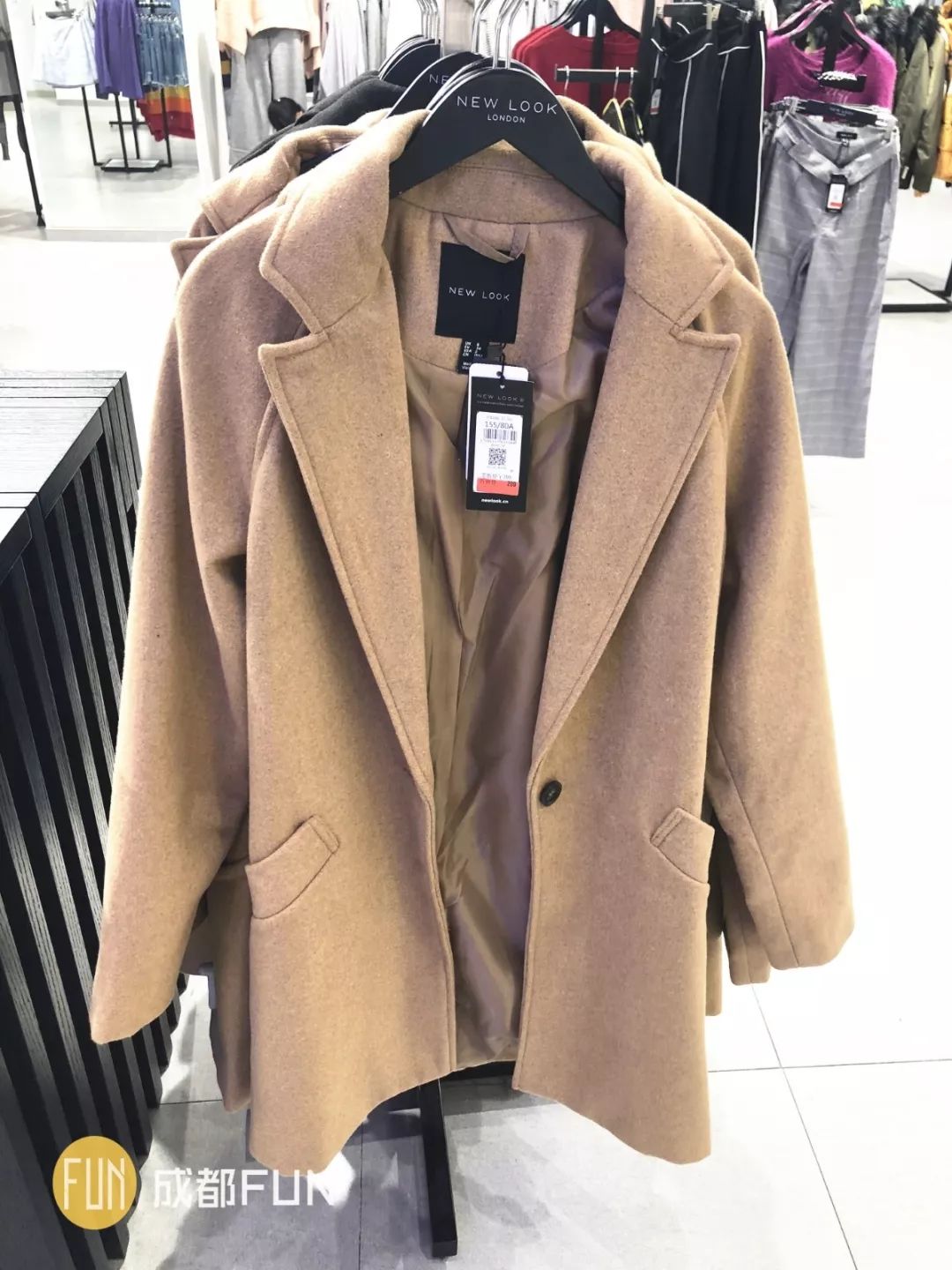 品牌秋冬款撤柜,新款品牌撤柜