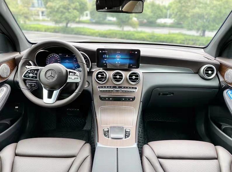 体验奔驰glb220时尚型,体验新款奔驰glc5座