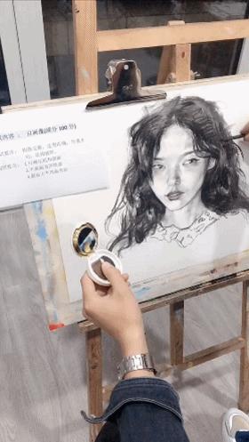 女人跟我说空调漏水了是怎么回事,女生说空调漏水是什么意思