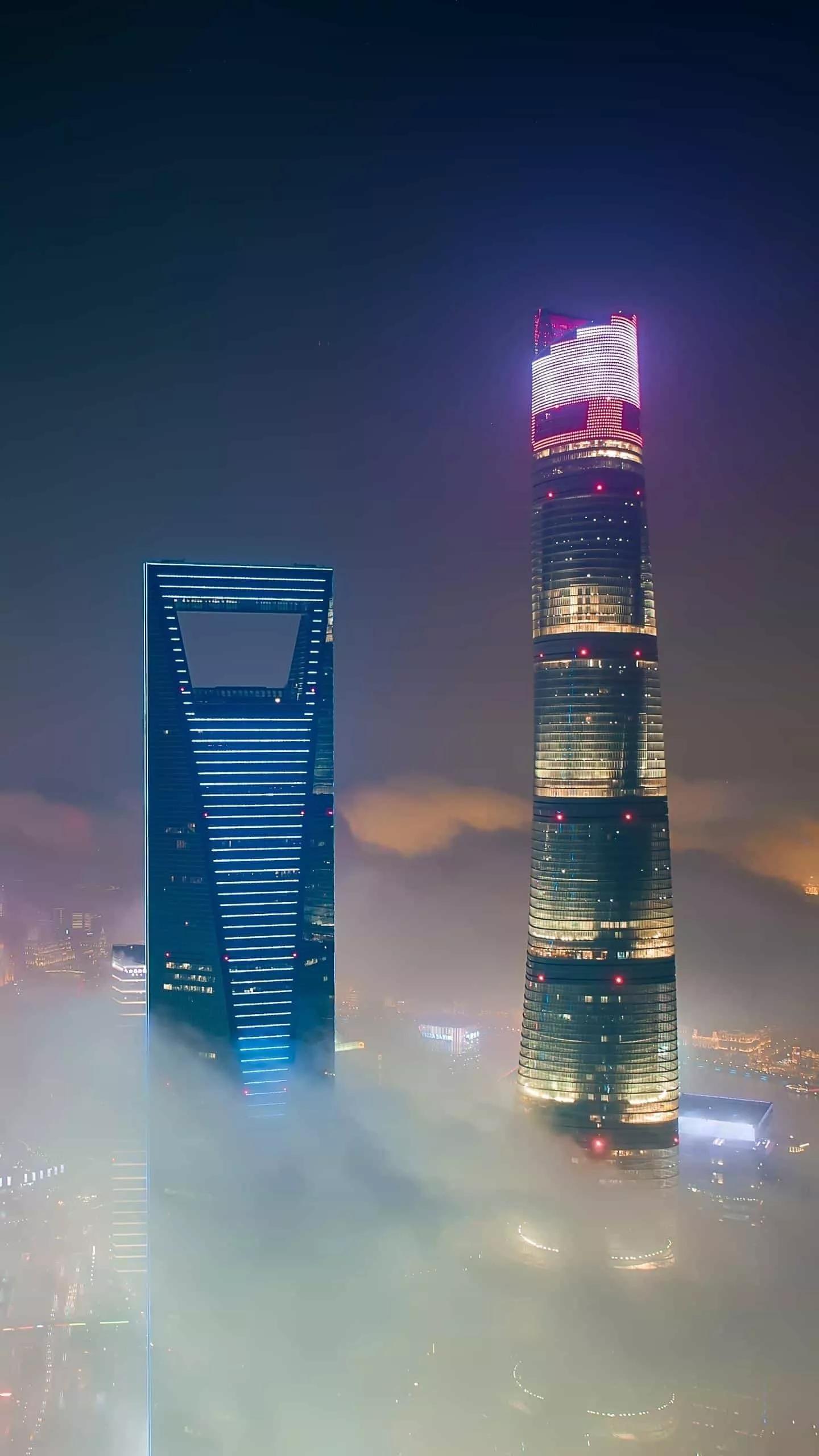 上海的天气总是雾蒙蒙的,上海的梅雨天
