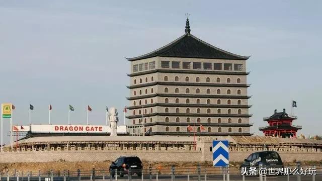 斥资3个亿，国外竟有个山寨中华古城：北京鼓楼、兵马俑……
