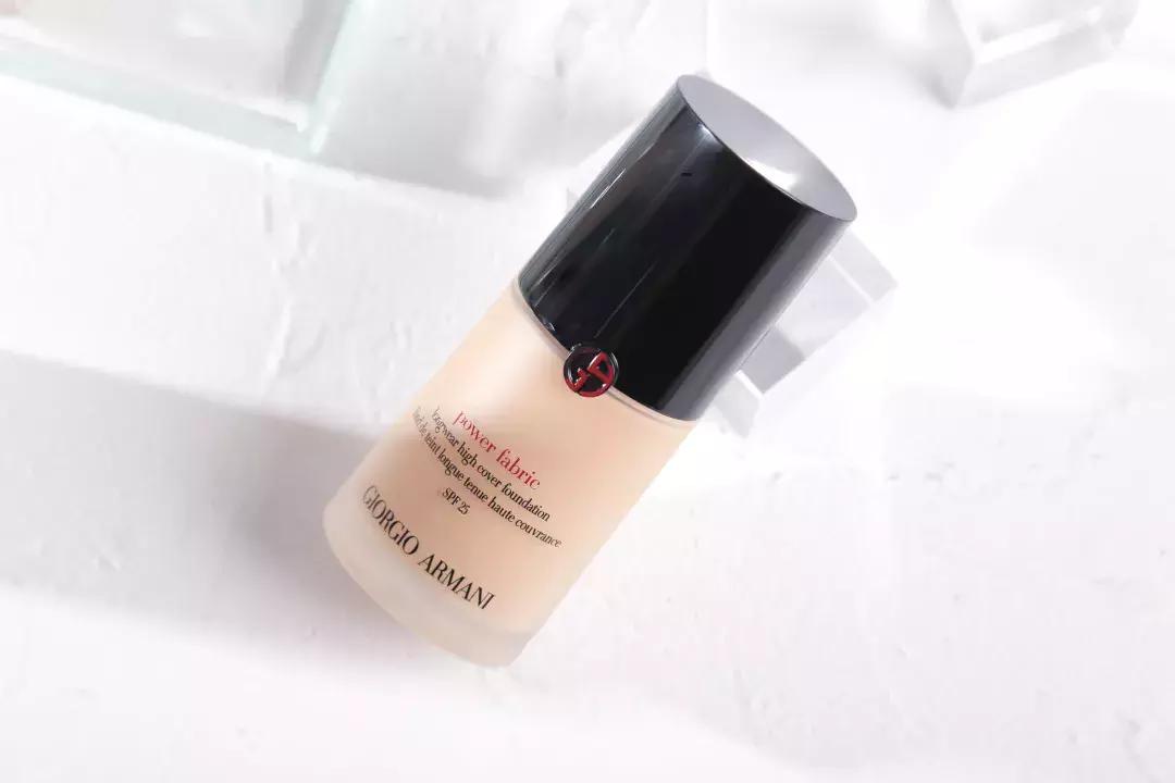 推荐8款适合干皮的粉底液,迪奥最贵粉底液