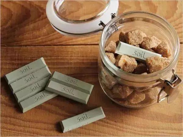 冰箱断电食物发臭如何除臭味,冰箱发臭一进门就闻得到怎么办