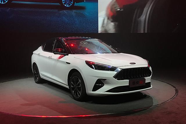 预售848万起江淮嘉悦a5,全新掀背运动轿车实拍江淮嘉悦a5