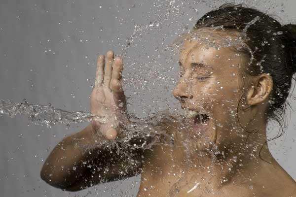 冷水浴疗-亚健康人群的福音