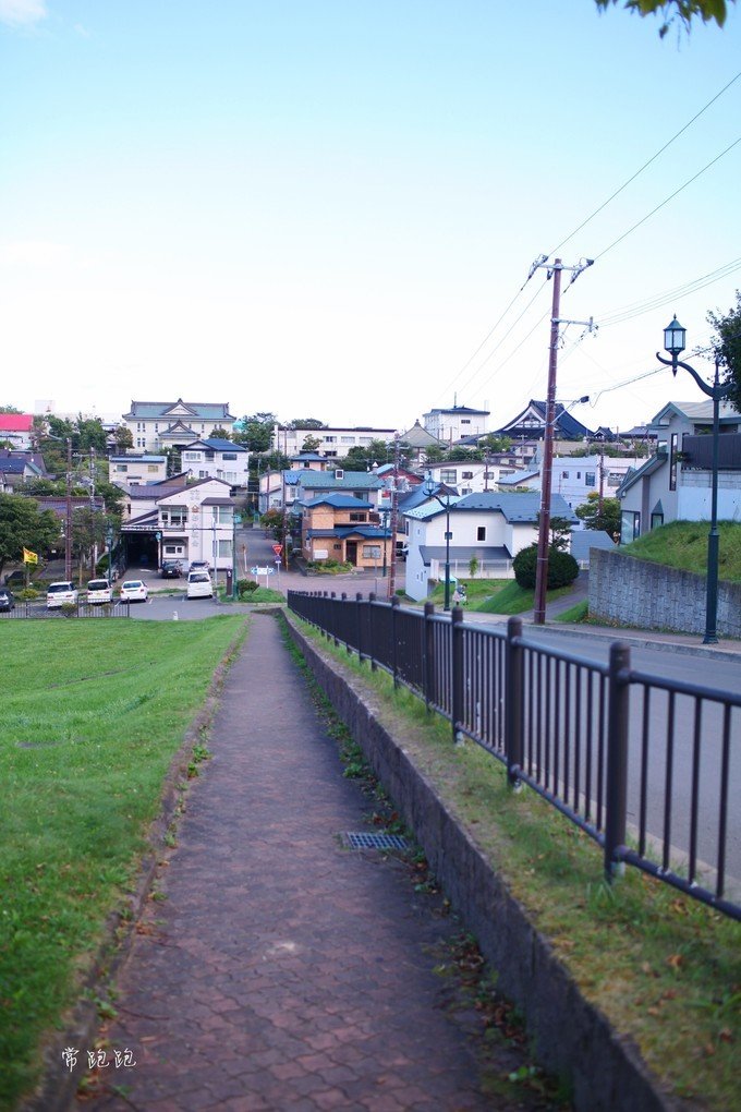 港口风情街美食,北海道美景旅游美食攻略