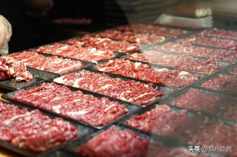 牛气冲天全牛火锅,牛气冲天潮汕牛肉海鲜火锅