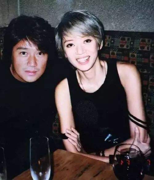 中森明菜：“上天赐予她天使面容，却安排她多舛命运”