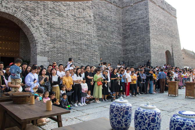 华谊兄弟电影小镇值得玩吗,2019年江宁区华谊兄弟电影小镇