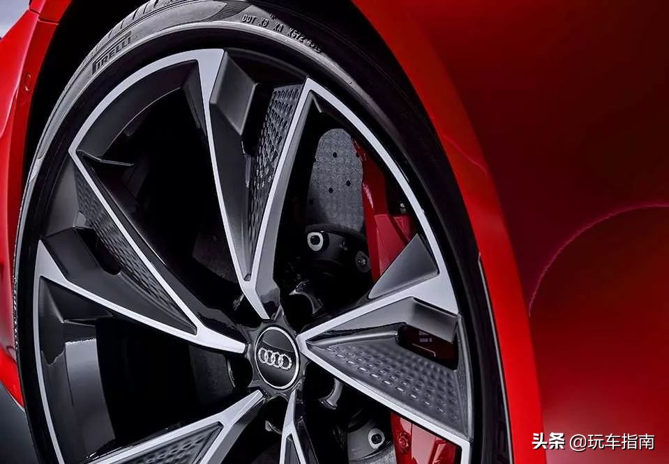 奥迪rs7史上最美轿跑,奥迪rs7最炫酷的视频