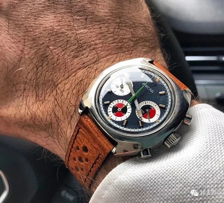 如何在世界顶级拍卖场悄悄捡漏一枚珍贵的1960年代古董英纳格