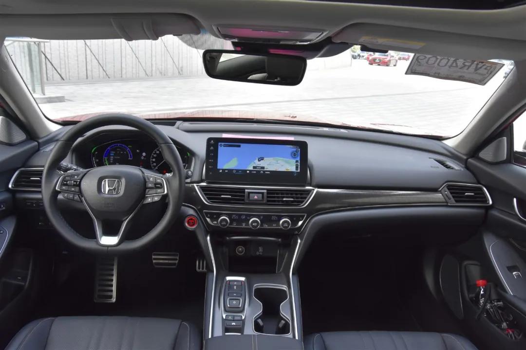 2022款雅阁幻夜尊贵版试驾视频,2022款雅阁试驾动力真实感受