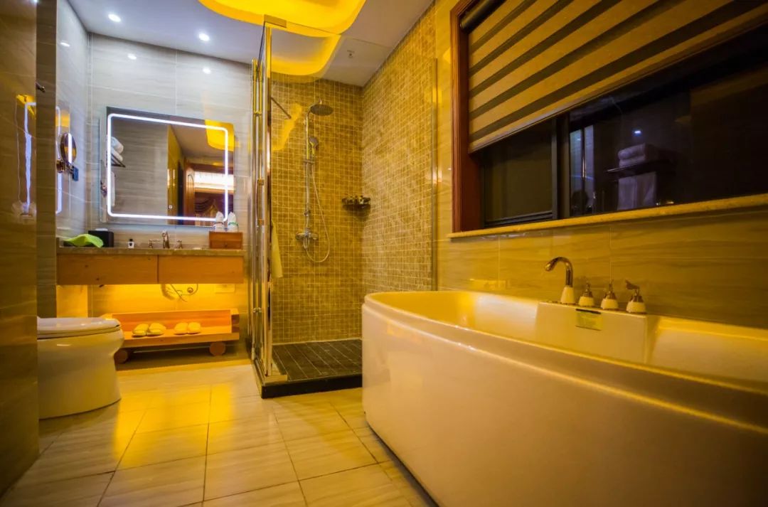 白云山景区民宿一家五口,白云山森林小屋民宿