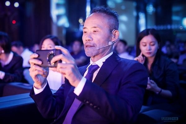 从背背佳到小罐茶,从背背佳到8848再到小罐茶