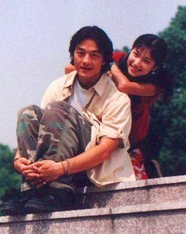 娱乐圈三大奇女,娱乐圈三大美人三角恋