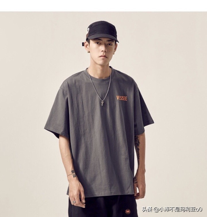 男士穿搭夏季大牌,夏季男士衣服穿搭讲解