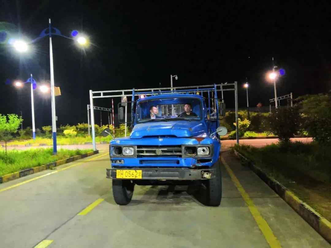 学车一对一强化训练,学车夜训已开启