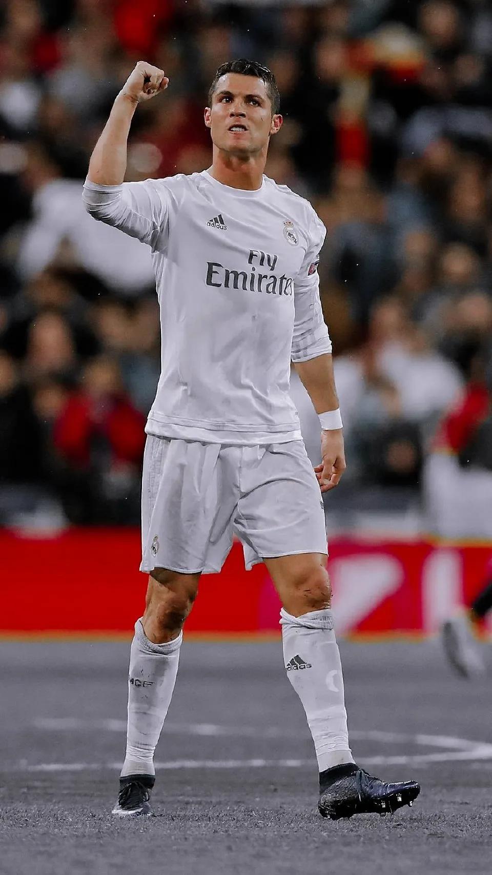 足球遗憾瞬间壁纸,足球如同人生