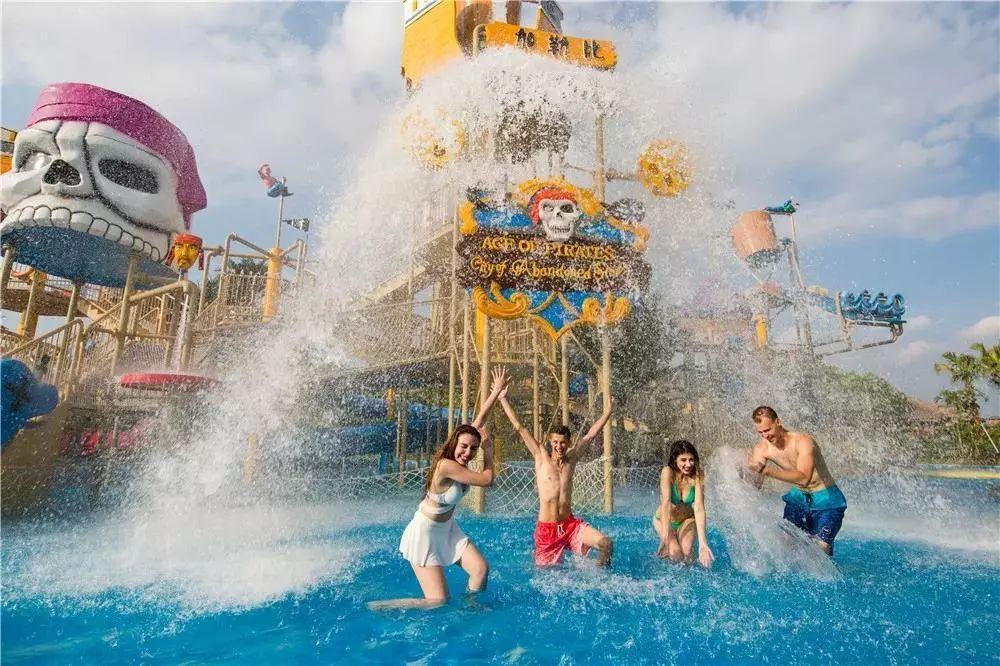 鹭湖水世界天旋大回环,水上天旋大回环