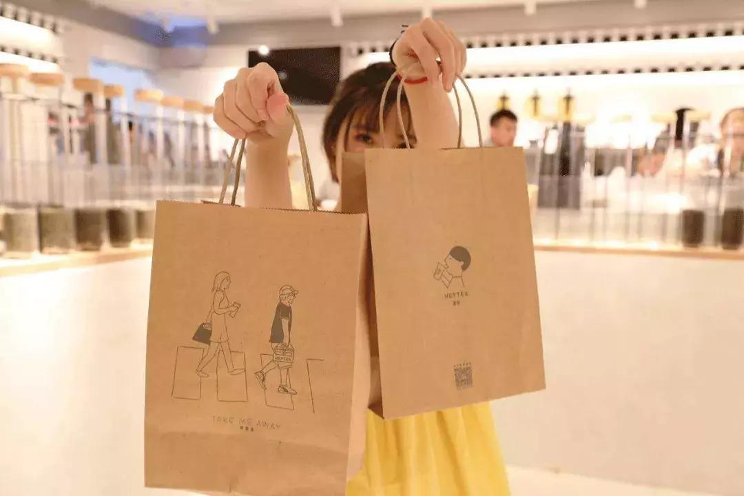 星巴克猫爪杯事件营销策略,星巴克猫爪杯营销案例分析