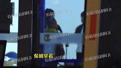 何猷君二胎得女，夫妻深夜12点入院生产画面曝光，奚梦瑶全程镇定