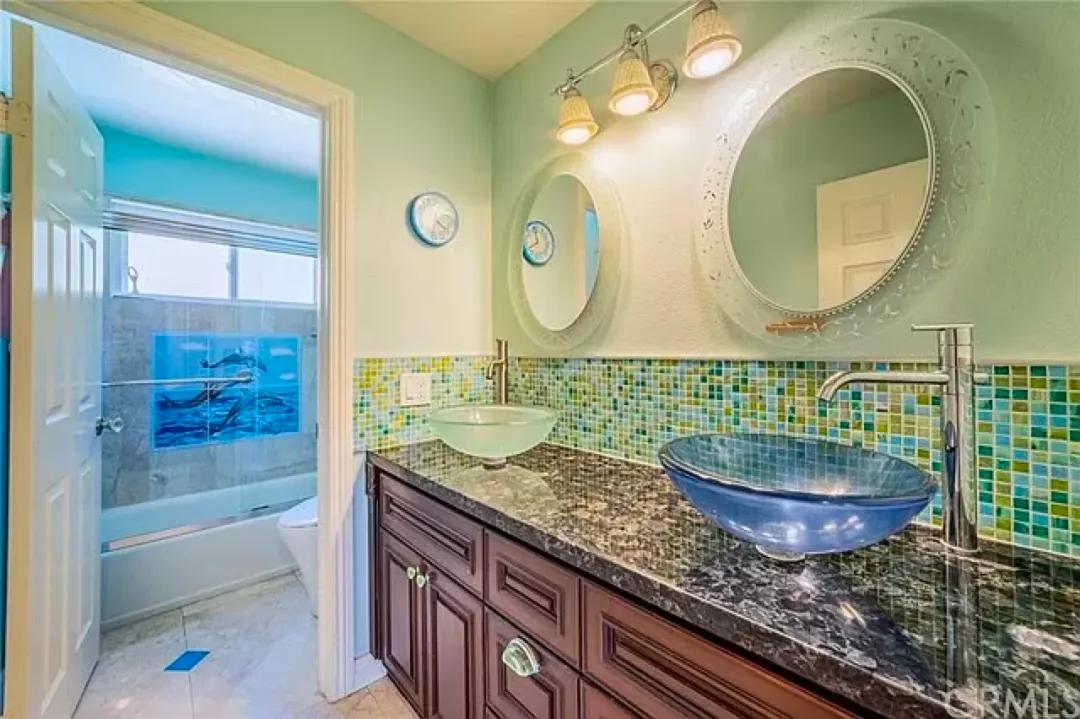 100万在国外能买到什么样的房子,在美国100万能买什么样的房子