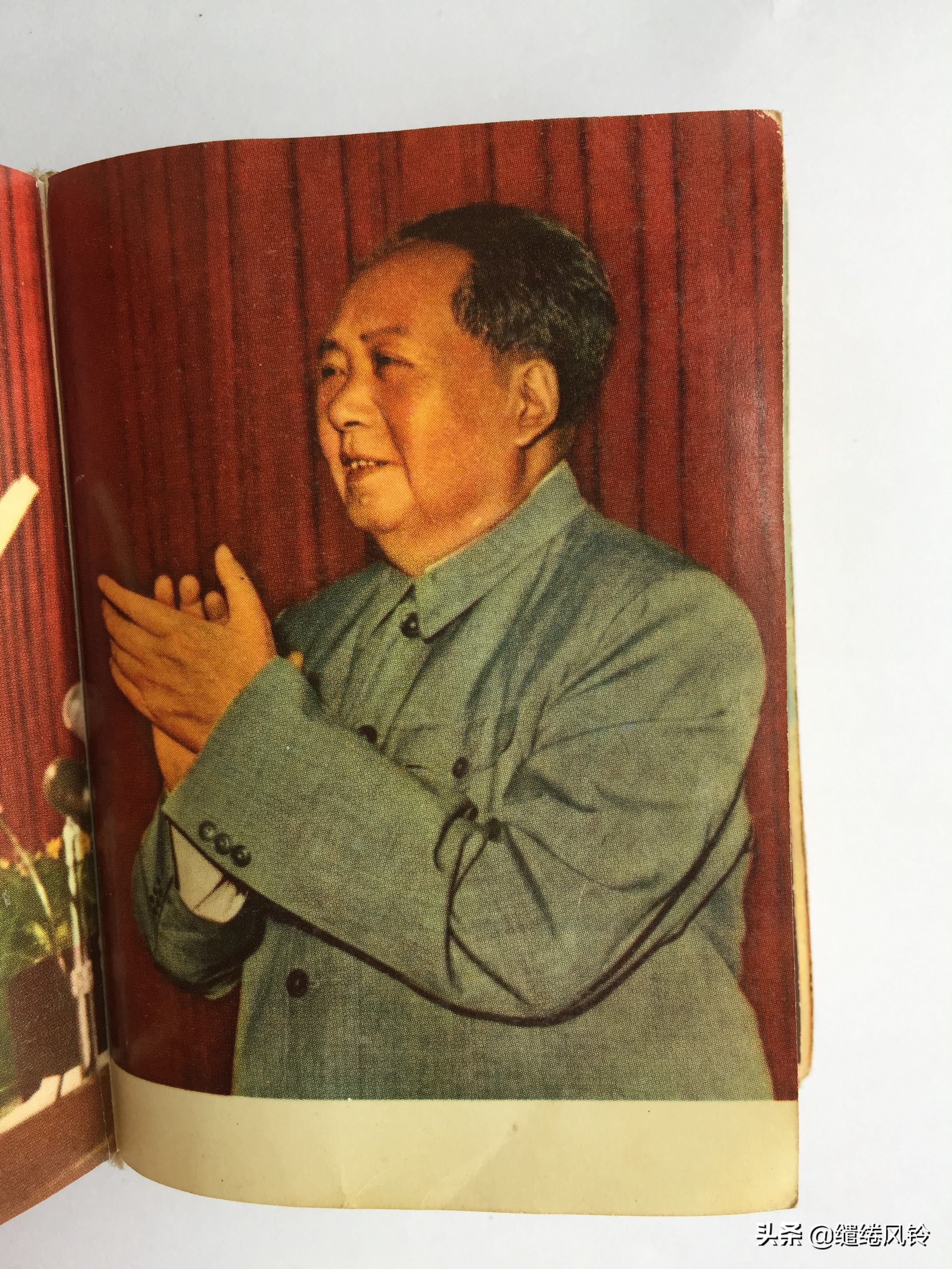 《毛主席诗词》:一本极其珍贵的“红宝书”,永恒不朽的经典篇章