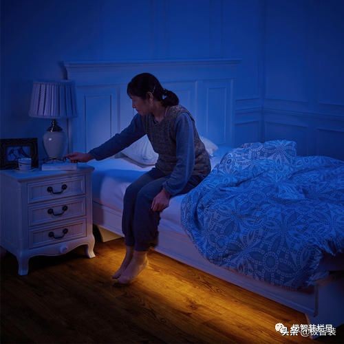 家里有老人安哪种摄像头最好,养老院老人房间内安装摄像头