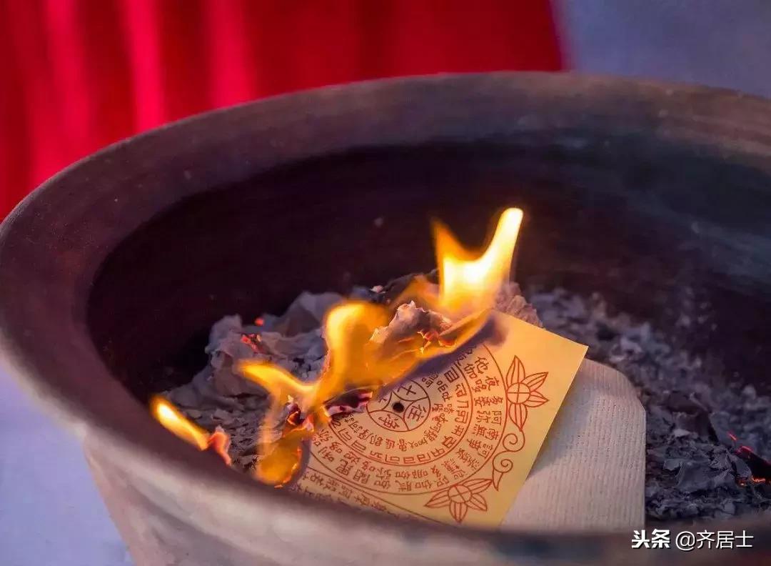 十月初一寒衣节鬼节的禁忌,十月初一寒衣节鬼节烧纸注意防火