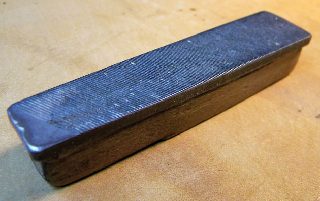 干燥起毛用什么洗发水,皮肤干燥扎手用什么药好