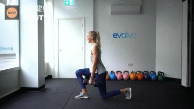 哑铃训练动作在家,1对哑铃6个动作教你练遍全身肌肉