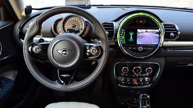 选哪款宝马mini合适,宝马迷你mini适合40岁女性吗