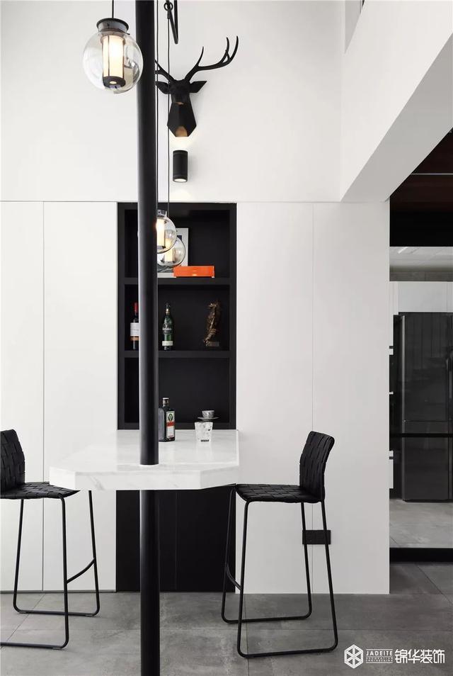 【锦华装饰装修实景案例】听说，极简风和单身音乐人更配哦！