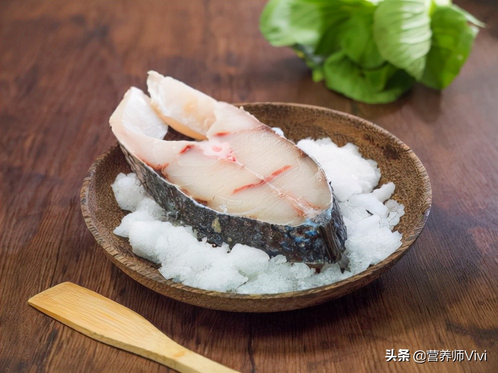 吃鱼对大脑血管好吗,爱吃鱼的人有什么好处