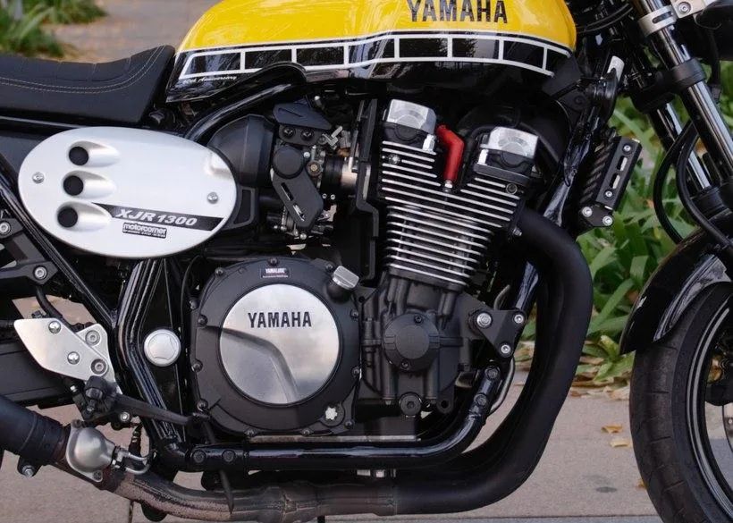 2020款顶配电喷雅马哈xjr1300,本田cb1300雅马哈xjr1300