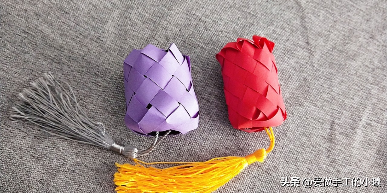 用折星星的纸条做灯笼,用纸条折红红的小灯笼