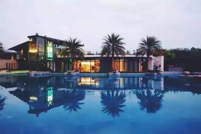 万科白天鹅鱼窝温泉,清远万科白天鹅温泉