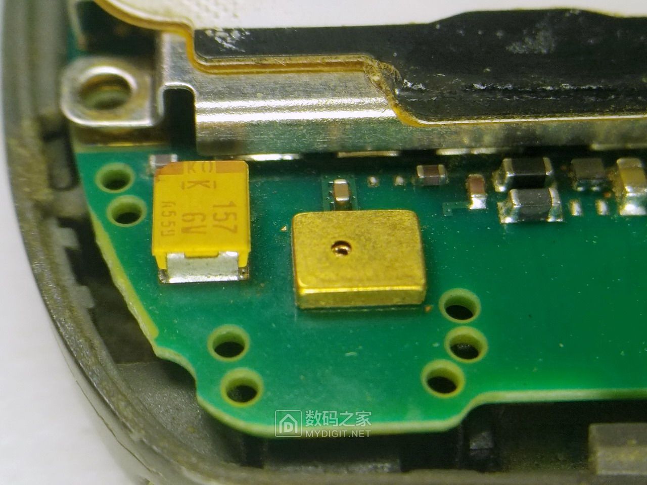 70余图拆解2008年款诺基亚全键盘旗舰E71,曾经的神机名不虚传