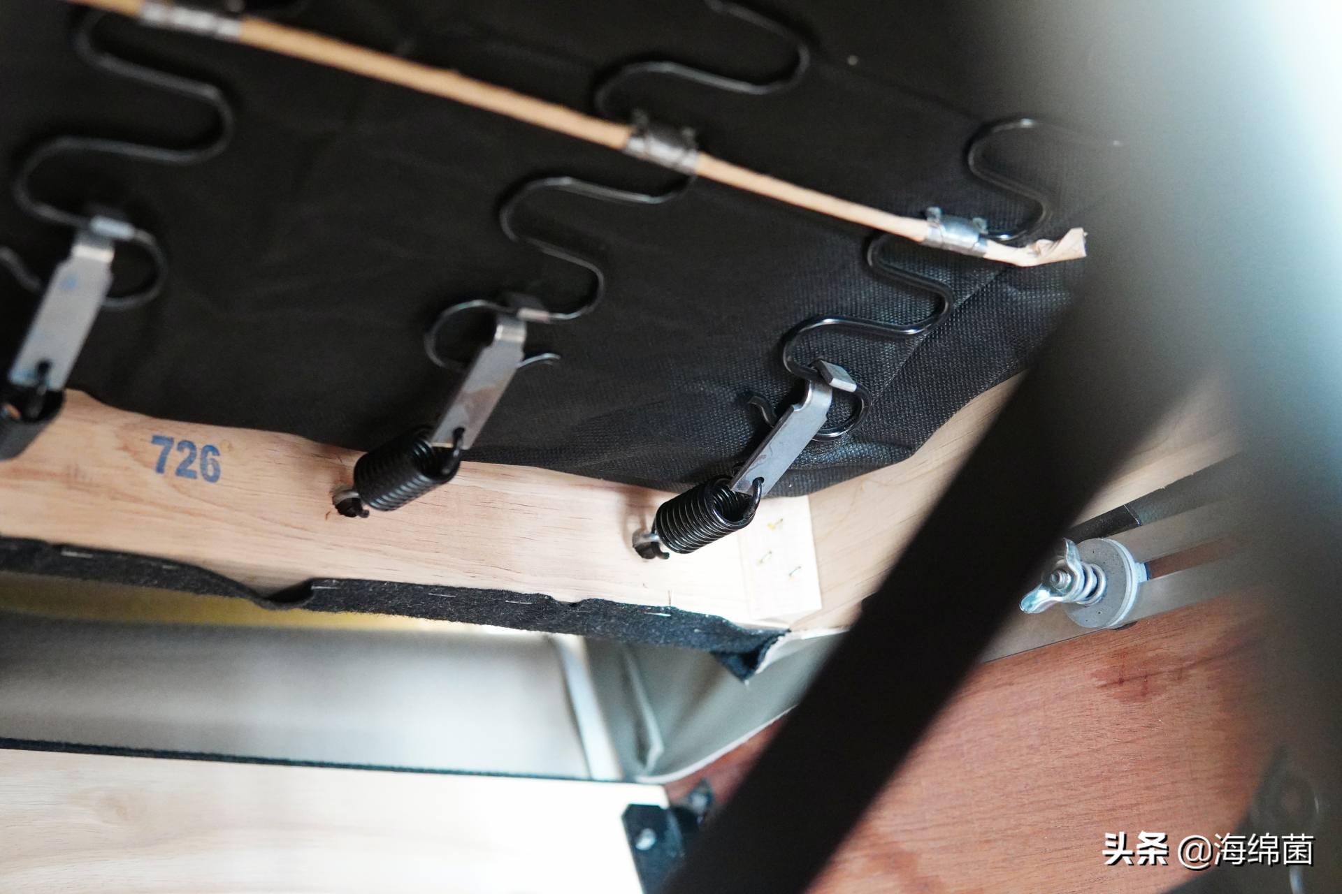 休闲阳台升级,好坐感才是王道:LAZBOY乐至宝功能沙发躺平体验