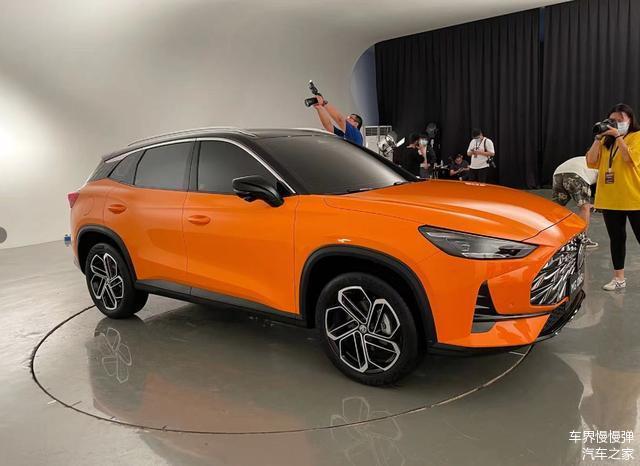 名爵mgone实车,名爵mgone标准版探店